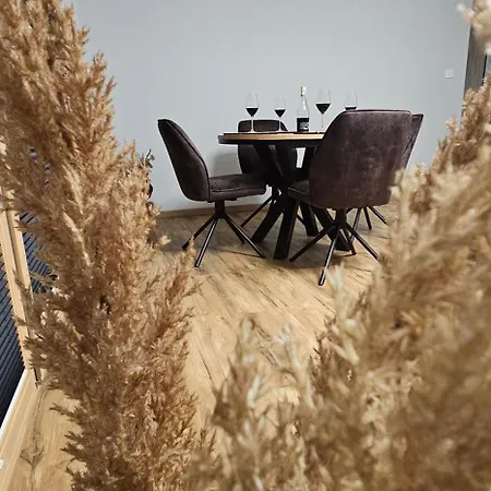 Karo Apartment *